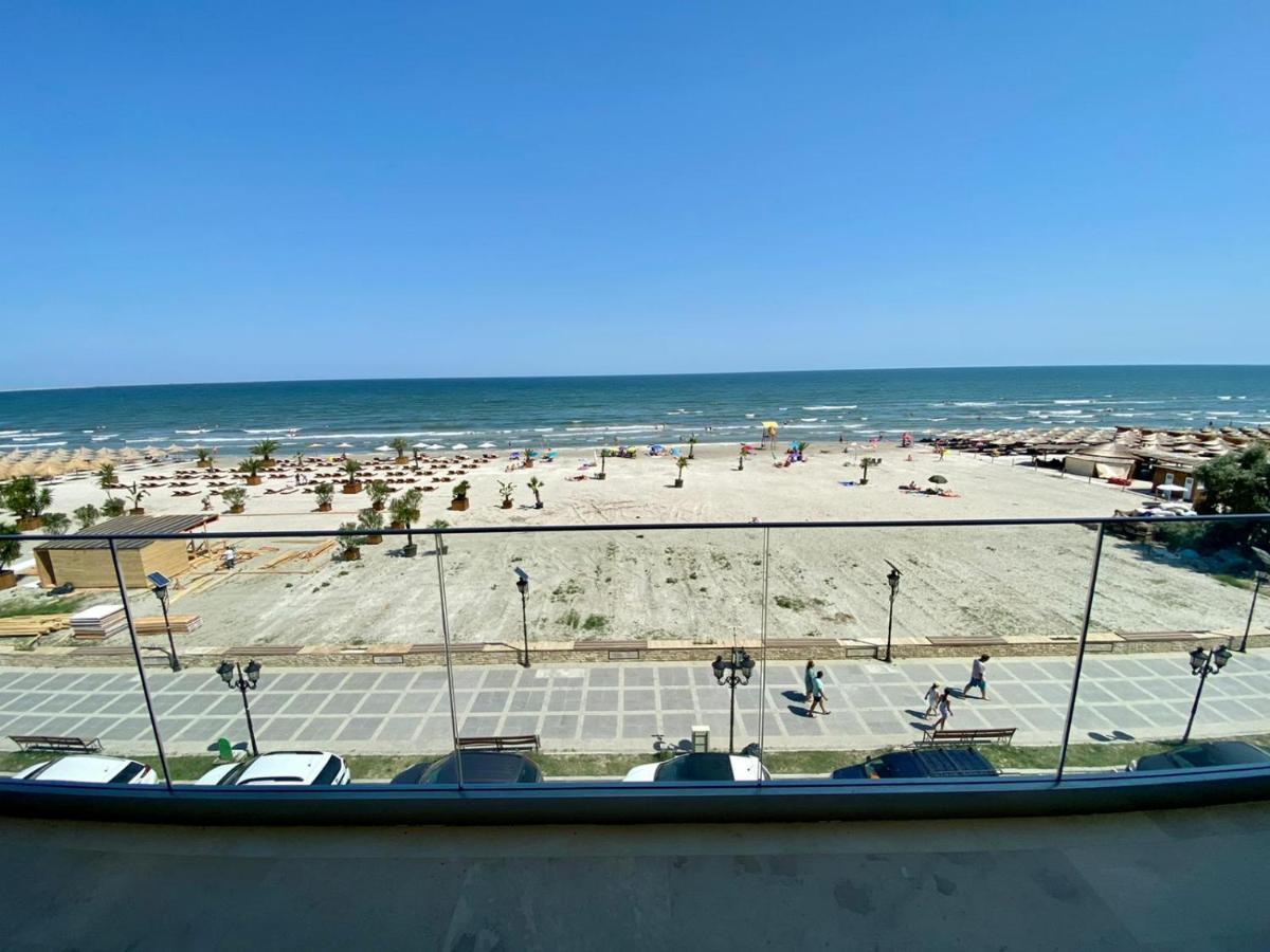 Apartament Ella Front View Năvodari Kültér fotó