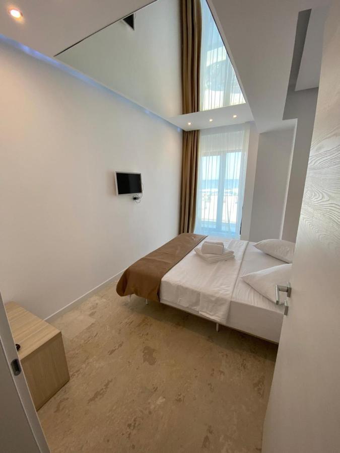 Apartament Ella Front View Năvodari Kültér fotó