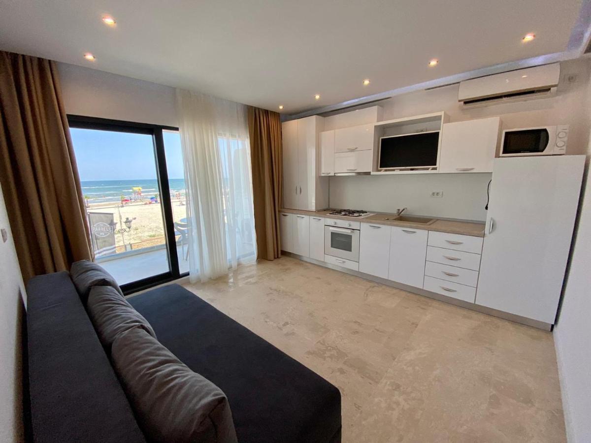 Apartament Ella Front View Năvodari Kültér fotó