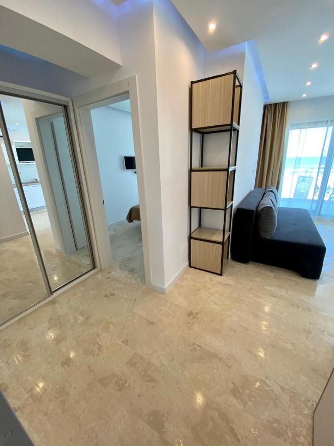 Apartament Ella Front View Năvodari Kültér fotó